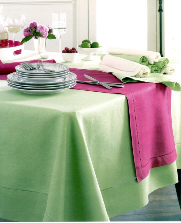 SFERRA Classico Fine Table Linens-Napkins-Runners-Tablecloths- White & Ecru